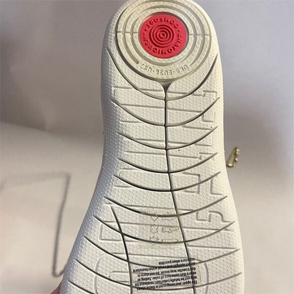 FitFlop Women's 7 Sporty Sneaker - New - Picture 2 of 3